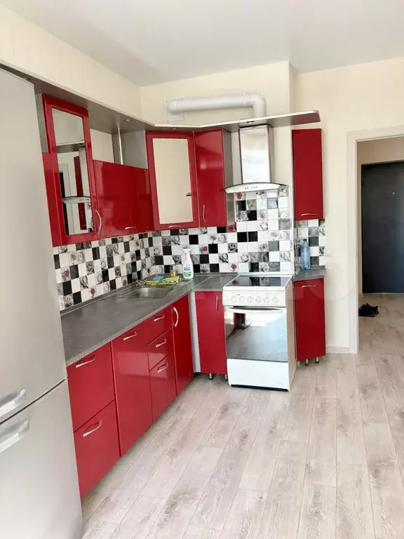 2-к. квартира, 66 м, 7/24 эт. - Фото 0