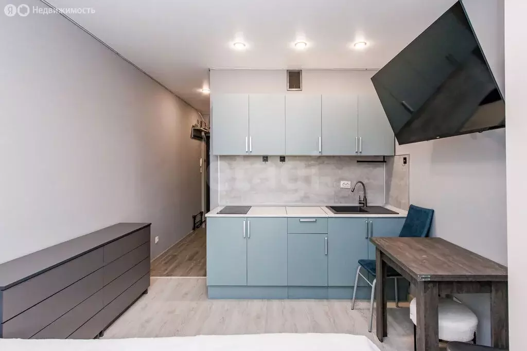 Квартира-студия: Тюмень, улица Первооткрывателей, 10 (18.1 м) - Фото 2