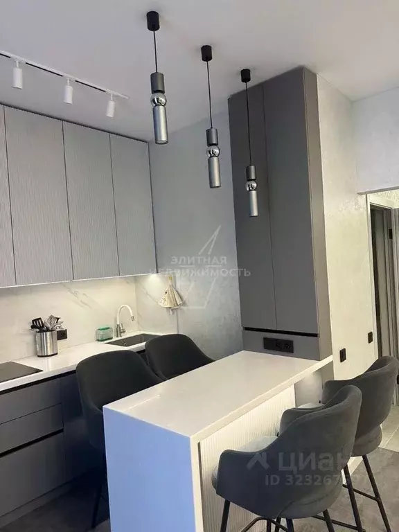 1-к кв. Татарстан, Казань ул. Алексея Козина, 9 (45.0 м) - Фото 2