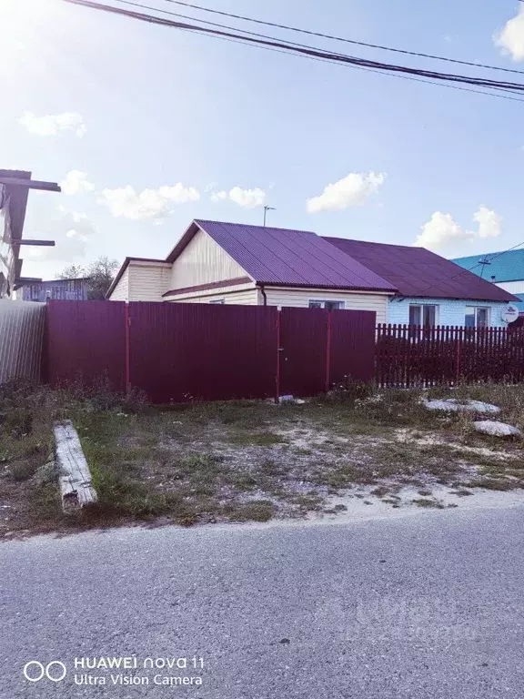 Дом в Ульяновская область, Сенгилеевский район, Красногуляевское ... - Фото 1