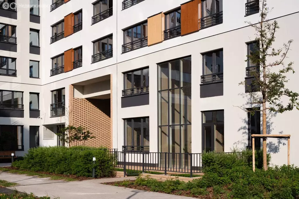 3-комнатная квартира: Тюмень, улица 50 лет Октября, 57Б (82.6 м) - Фото 2