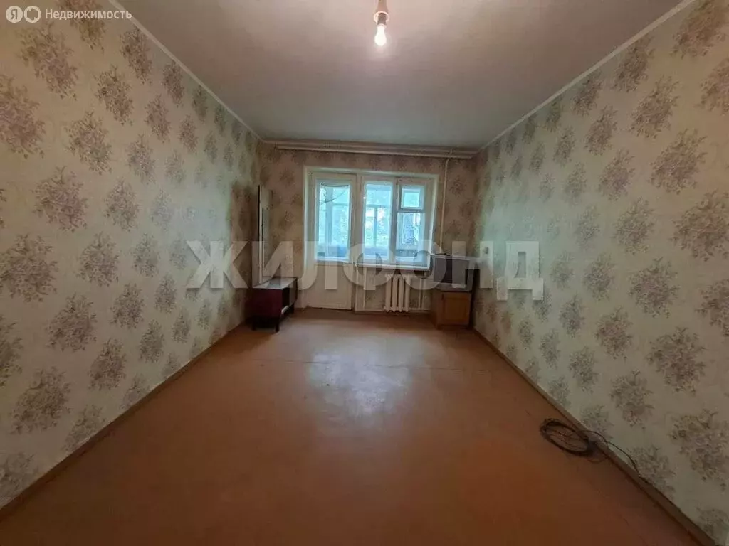 2-комнатная квартира: Георгиевск, улица Калинина, 142/2 (46 м) - Фото 1