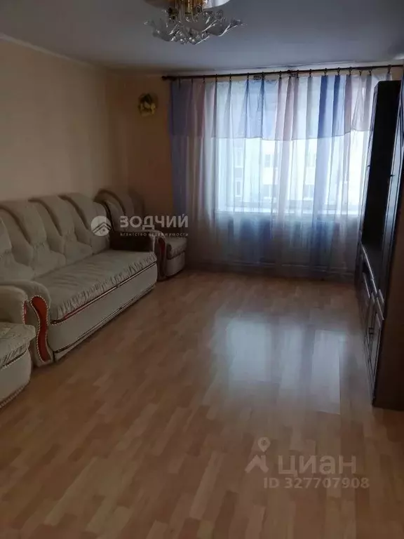 3-к кв. Чувашия, Цивильск Цивильский район, ул. Куйбышева, 13 (78.9 м) - Фото 1