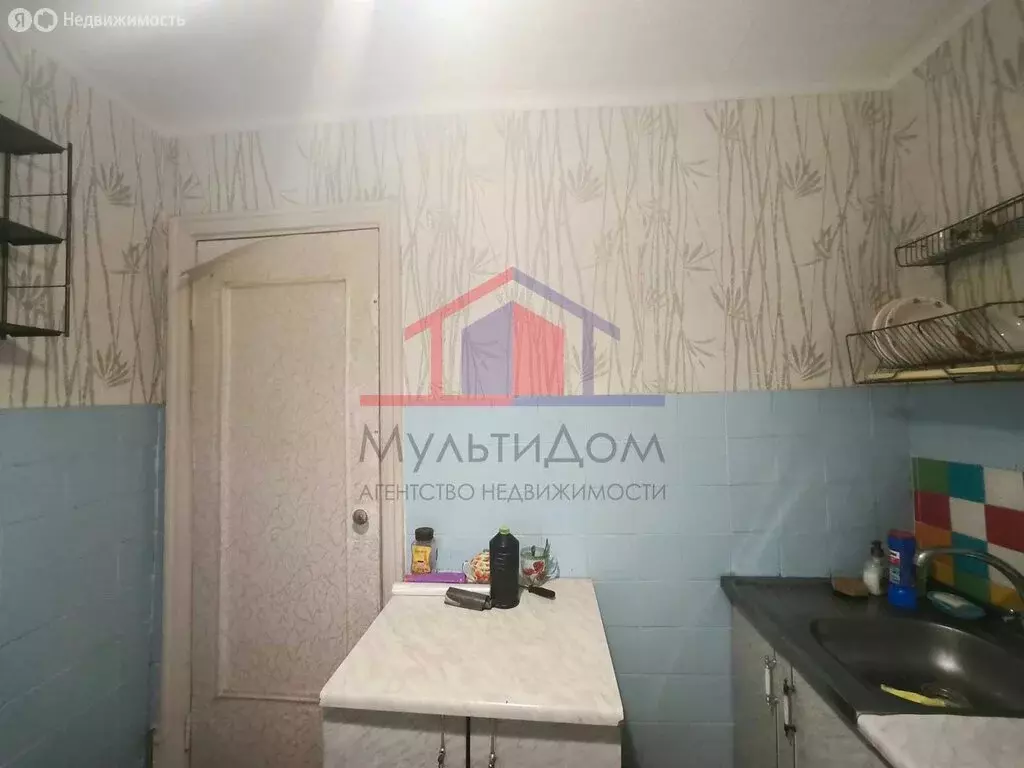 2-комнатная квартира: Губкин, улица Фрунзе, 2В (39.74 м) - Фото 0