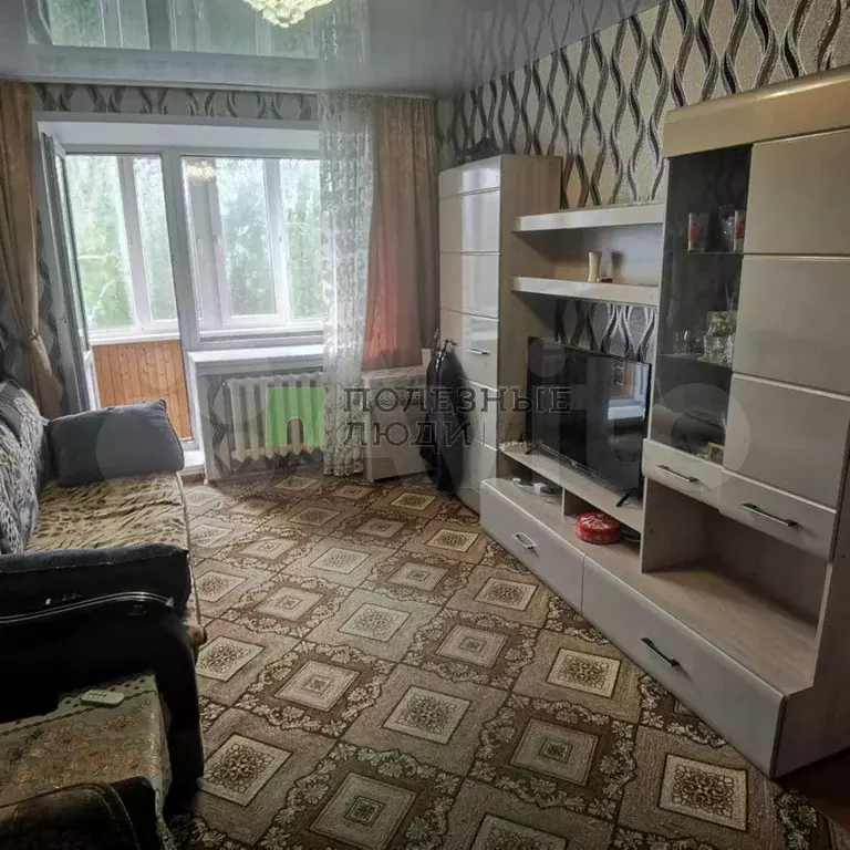 2-к. квартира, 40,5 м, 5/5 эт. - Фото 0