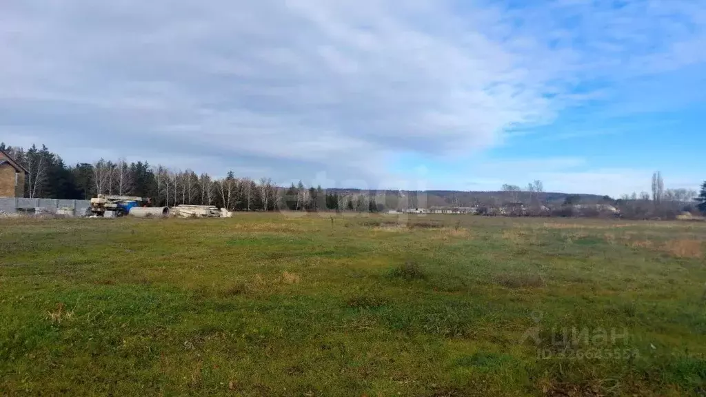 Участок в Крым, Бахчисарайский район, с. Железнодорожное ул. Подгорная ... - Фото 1
