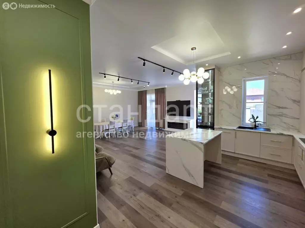 Дом в Ессентуки, улица Российской империи (150 м) - Фото 1