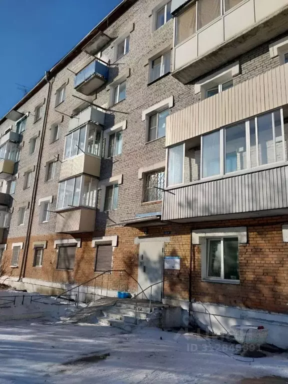 3-к кв. Бурятия, Улан-Удэ ул. Тулаева, 136 (64.0 м) - Фото 0