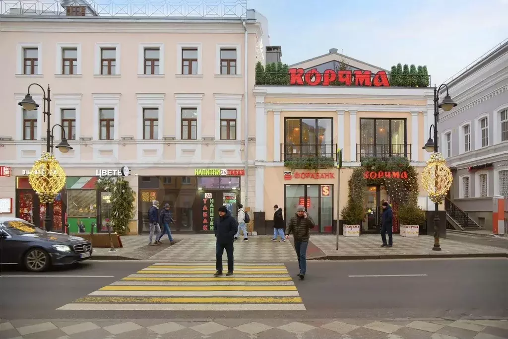 Габ на трафике, 649,4 м2 - Фото 0