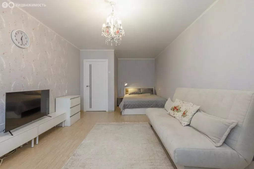 1-комнатная квартира: Брянск, Бежицкая улица, 1к10 (49 м) - Фото 0