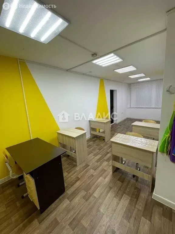 Офис (137 м) - Фото 1