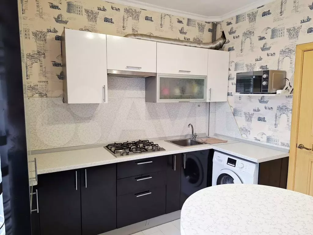 1-к. квартира, 39 м, 6/10 эт. - Фото 0