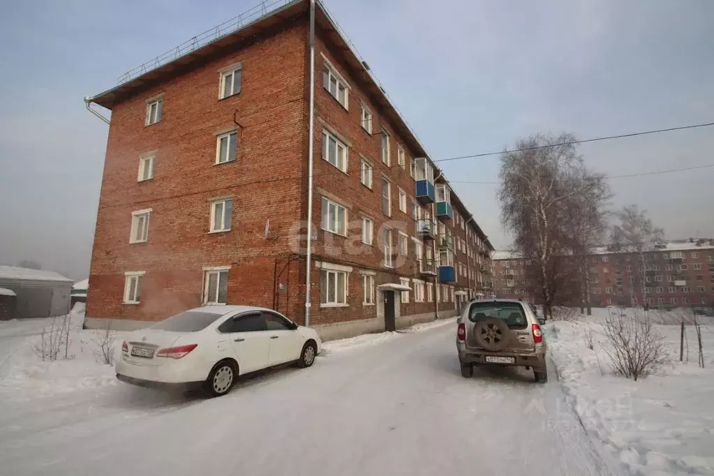 3-к кв. Кемеровская область, Прокопьевск Латвийская ул., 18 (52.3 м) - Фото 1