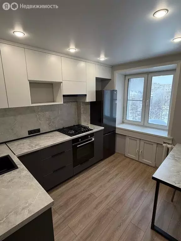 3-комнатная квартира: Киров, улица Молодой Гвардии, 72 (60 м) - Фото 1