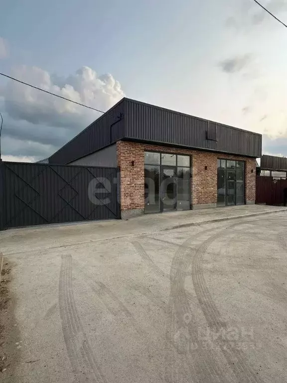 Помещение свободного назначения в Адыгея, Майкоп ул. Хакурате, 393 ... - Фото 1