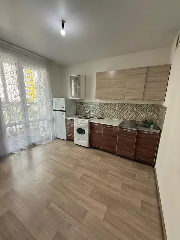1-к. квартира, 37 м, 2/17 эт. - Фото 1
