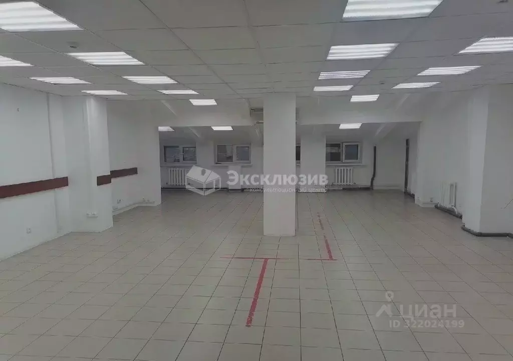 Офис в Тюменская область, Тюмень ул. Кирова, 40/38 (90 м) - Фото 1