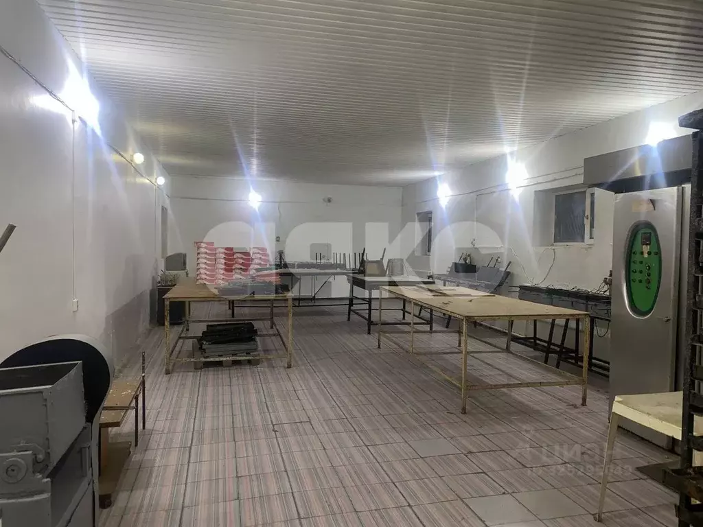 Производственное помещение в Краснодарский край, Новокубанск Советская ... - Фото 1