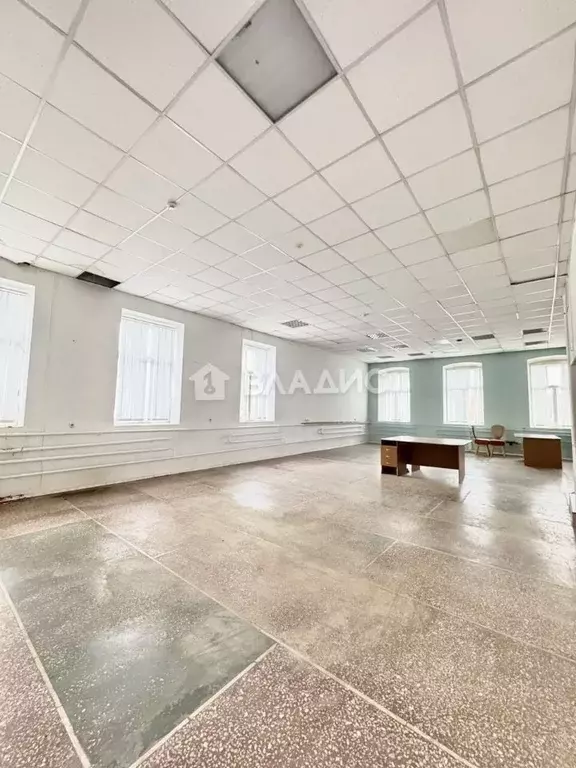 Торговая площадь в Саратовская область, Балаково ул. Ленина, 29 (1243 ... - Фото 1