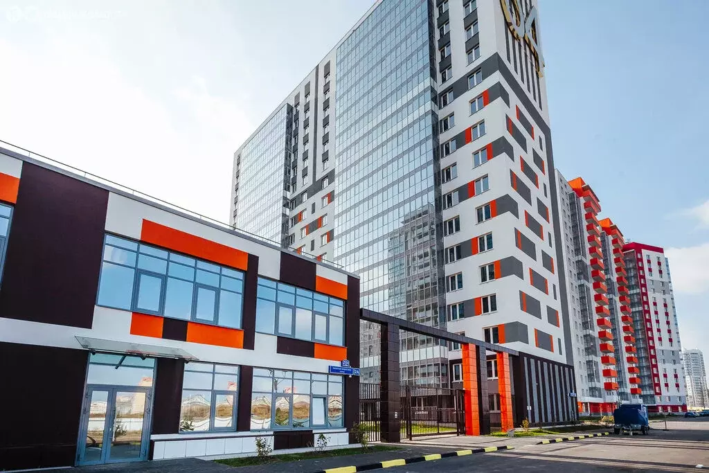 1-комнатная квартира: Тюмень, улица Николая Никитина, 6 (38.6 м) - Фото 2