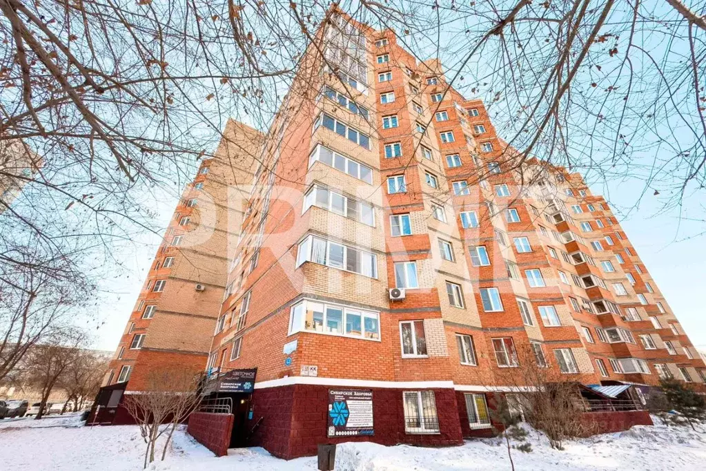 Помещение свободного назначения в Омская область, Омск бул. ... - Фото 0