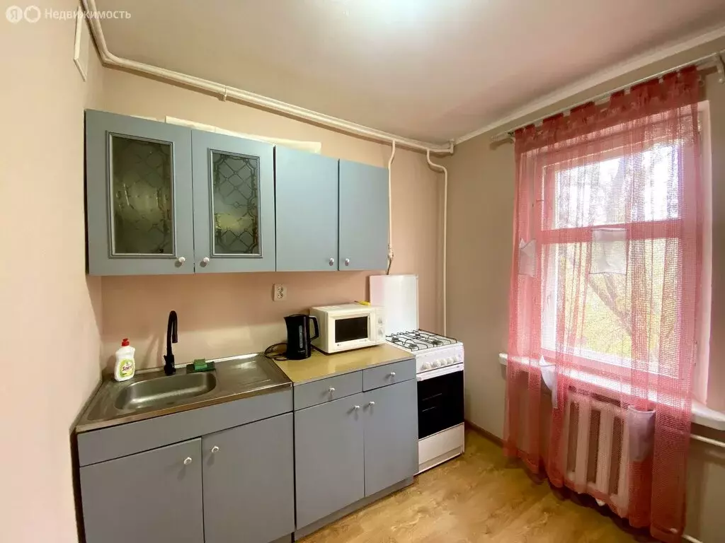 1-комнатная квартира: Лабинск, улица Демьяна Бедного, 109 (35 м) - Фото 1