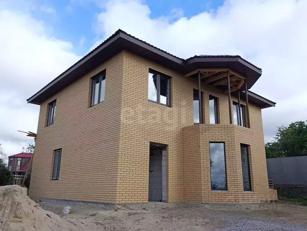 Дом в Калужская область, Калуга городской округ, д. Желыбино ул. ... - Фото 1