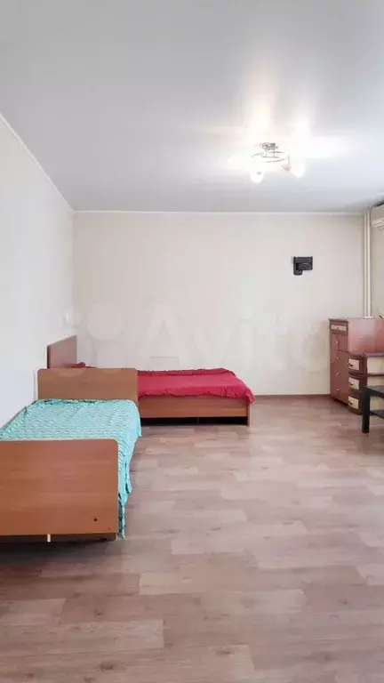 1-к. квартира, 42 м, 6/9 эт. - Фото 0