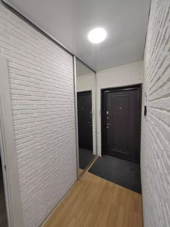 2-к кв. Омская область, Омск Звездная ул., 12 (61.0 м) - Фото 2