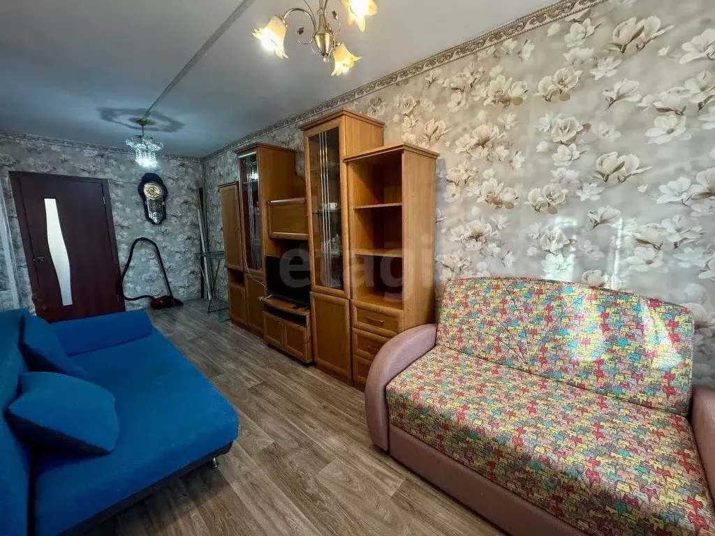 3-к кв. Амурская область, Свободный ул. 40 лет Октября, 64 (56.3 м) - Фото 1