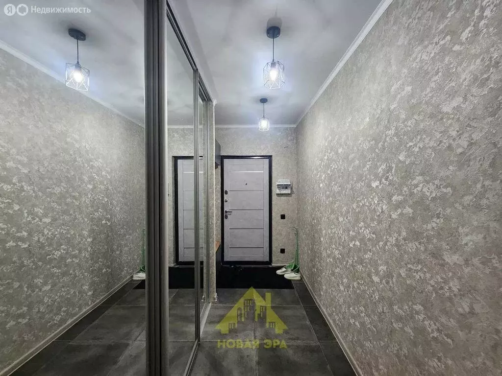 2-комнатная квартира: Оренбург, улица Фронтовиков, 8/2 (47 м) - Фото 0
