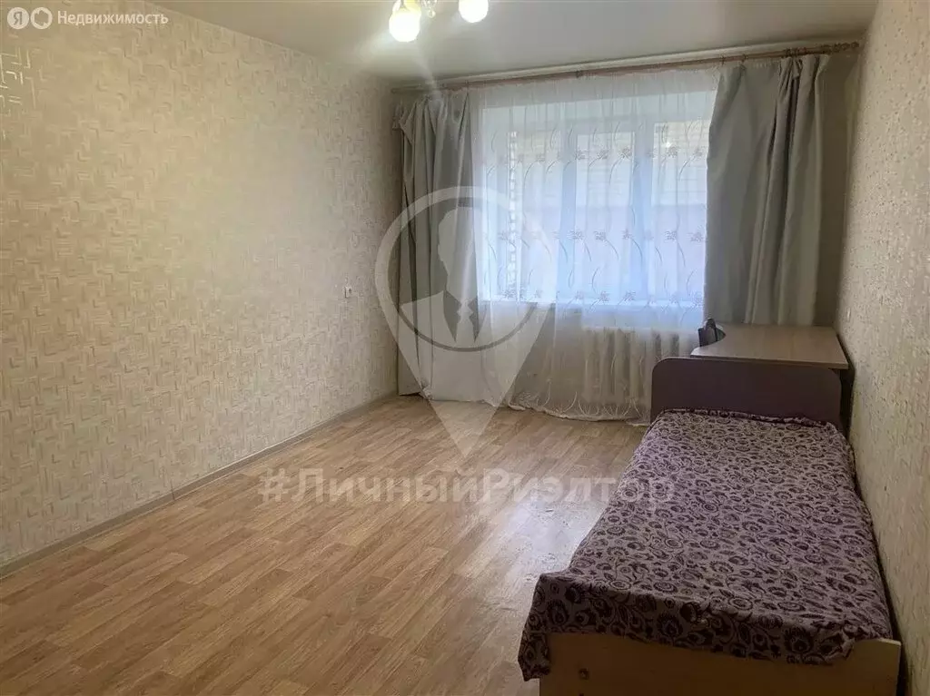 1к в 4-комнатной квартире (18 м) - Фото 2