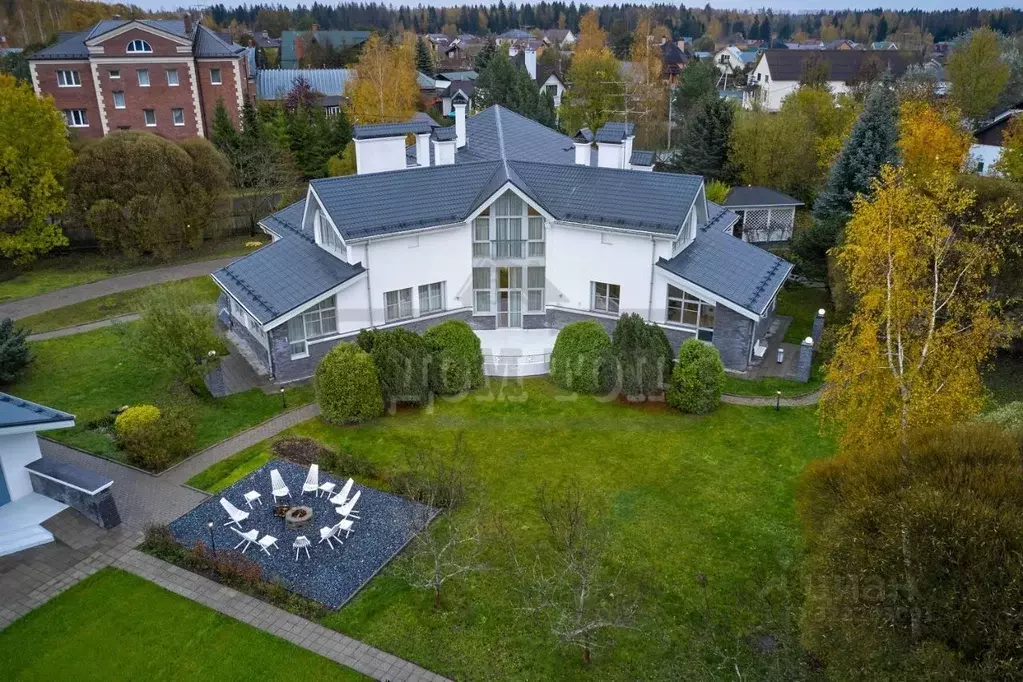 Дом в Московская область, Наро-Фоминский городской округ, д. ... - Фото 1