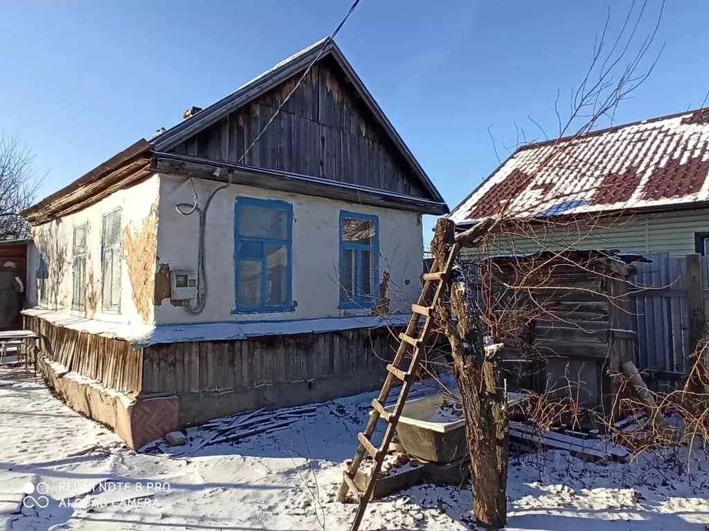 Дом в Волгоградская область, Волгоград Черноярская ул. (50 м) - Фото 1