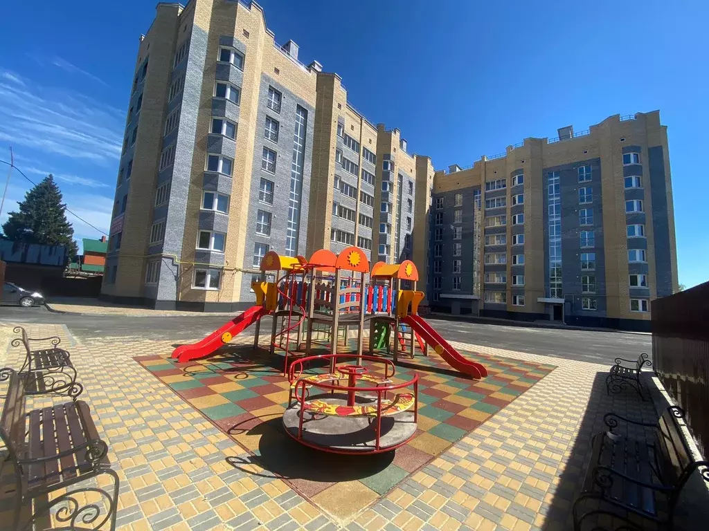 Продаётся 2-к квартира, 66.6 м - Фото 0