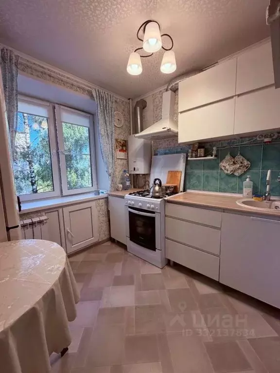 2-к кв. Тверская область, Кимры ул. Володарского, 53 (42.3 м) - Фото 1