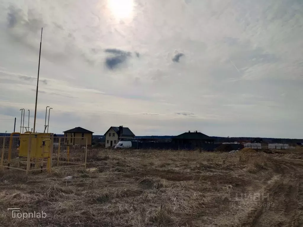 Участок в Марий Эл, Медведевский район, Руэмское с/пос, д. Крутой ... - Фото 2