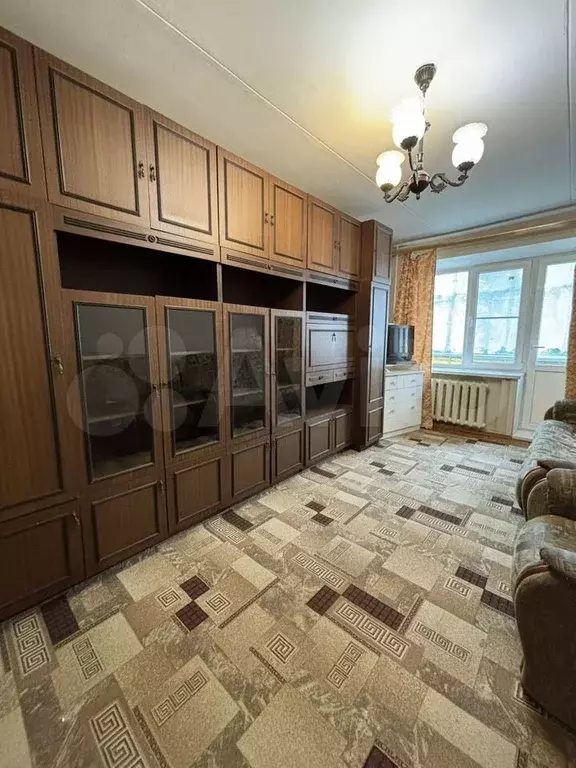1-к. квартира, 35 м, 4/5 эт. - Фото 0