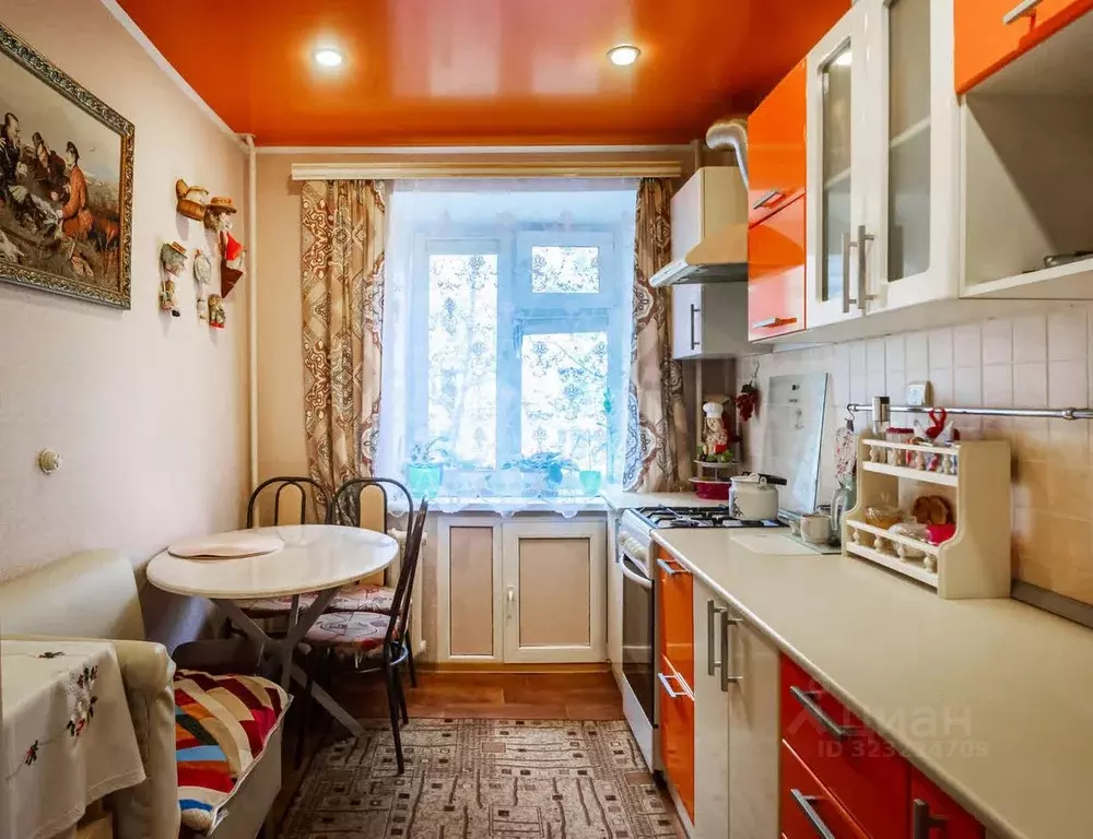 2-к кв. Вологодская область, Вологда ул. Энгельса, 60 (50.6 м) - Фото 1