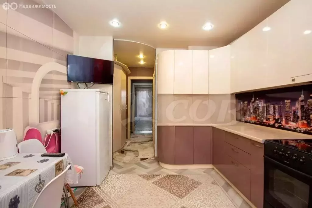 1-комнатная квартира: Тюмень, улица Елизарова, 30 (33.4 м) - Фото 1