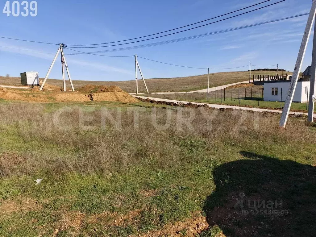 Участок в Севастополь с. Полюшко, ул. Алексея Куликова (4.0 сот.) - Фото 2