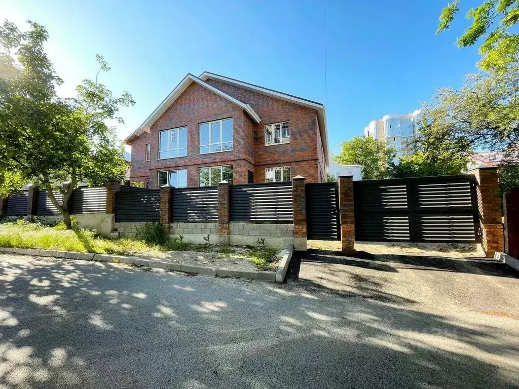 Таунхаус в Ставропольский край, Ставрополь ул. Серова, 289Б (138 м) - Фото 0