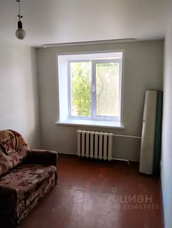 Комната Свердловская область, Екатеринбург ул. Мурзинская, 32 (11.8 м) - Фото 1