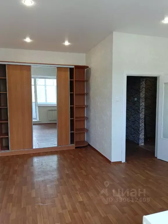 1-к кв. Самарская область, Тольятти просп. Степана Разина, 82 (36.5 м) - Фото 2