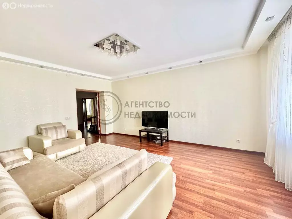 3-комнатная квартира: Казань, улица Карбышева, 63к2 (112 м) - Фото 2