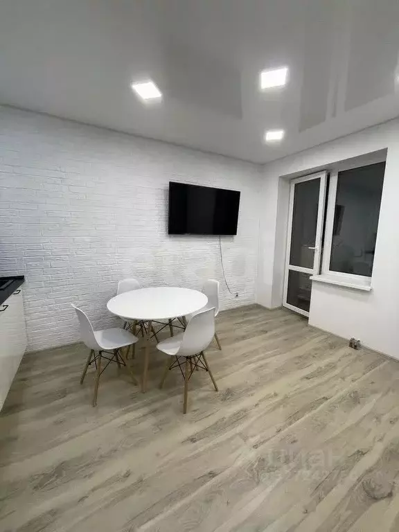 Студия Ямало-Ненецкий АО, Новый Уренгой просп. Губкина, 19 (27.0 м) - Фото 1