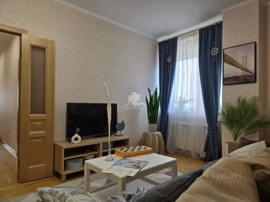 2-к кв. Белгородская область, Белгород Парковая ул., 8 (60.3 м) - Фото 0