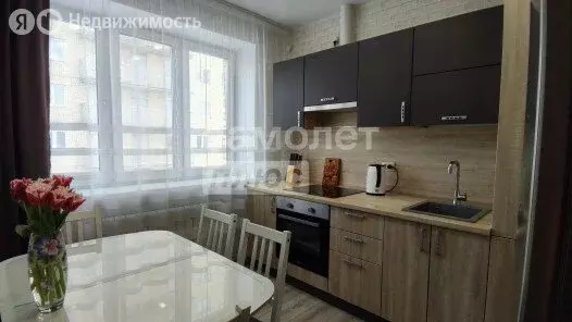 2-комнатная квартира: Омск, Пригородная улица, 29 (56.7 м) - Фото 2