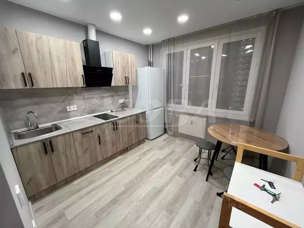 2-к кв. Тюменская область, Тюмень ул. Вадима Бованенко, 4к1 (53.0 м) - Фото 1