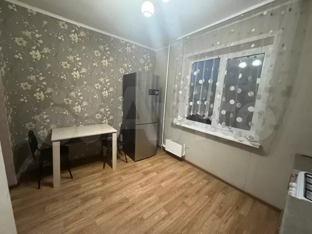 1-к. квартира, 37 м, 6/9 эт. - Фото 1